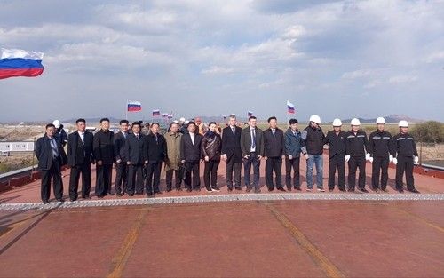 두만강에서 열린 북러 자동차 교량 연결식