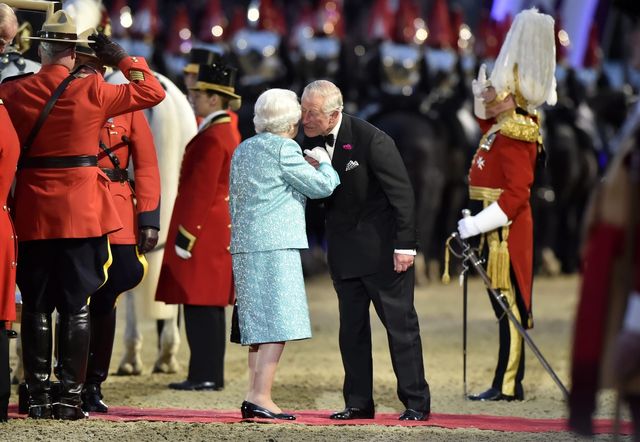 고(故) 엘리자베스 2세 여왕과 찰스 3세 국왕
