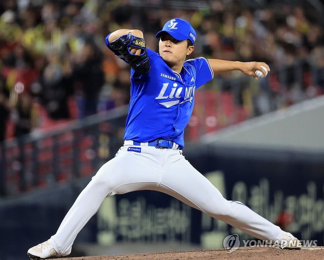 투구하는 이승민