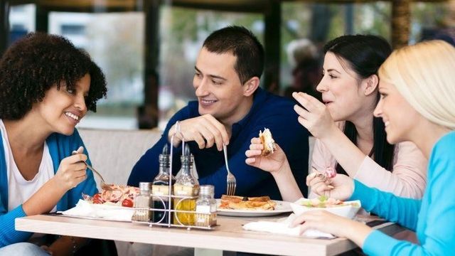 대학 구내 식당