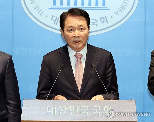 성일종 국회 국방위원장 기자회견