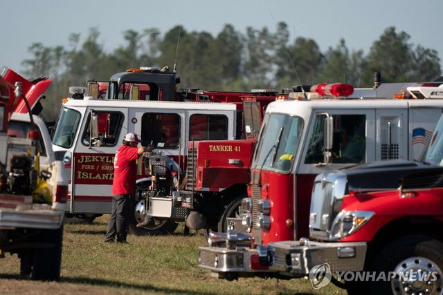 미국 조지아주 산불 확산…주지사 비상사태 발령