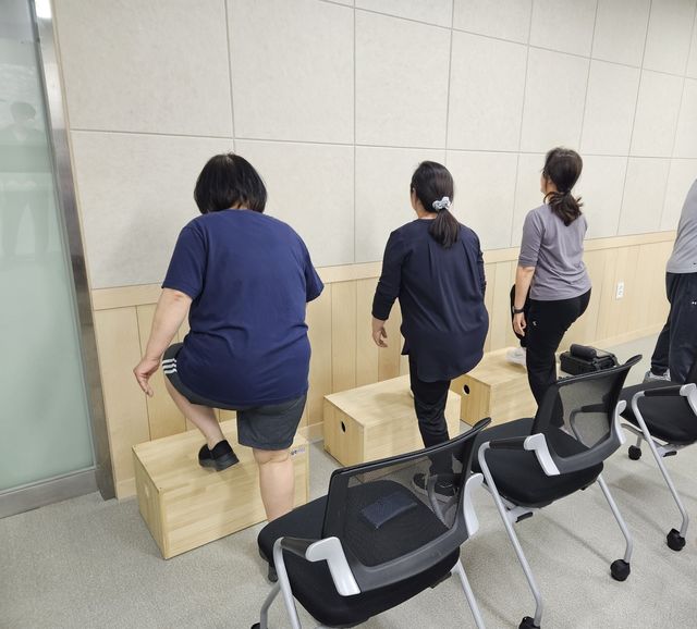 서초구 '중년비만ZERO, 뱃살컷 프로젝트'