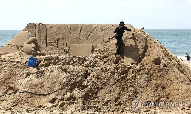 해운대해수욕장, 모래조각 중