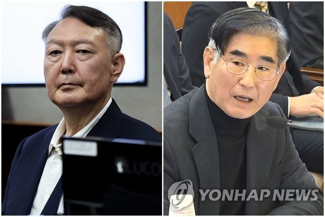 윤석열 전 대통령(왼쪽)과 김용현 전 국방부 장관