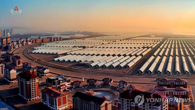 북한, 신의주온실종합농장 준공