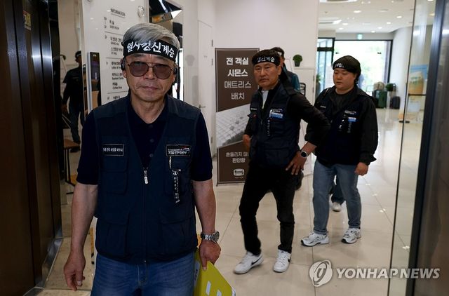 재차 교섭 나선 화물연대-BGF로지스