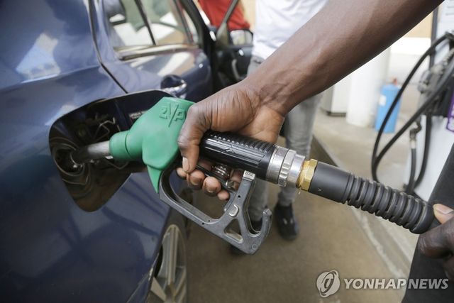 자동차 주유 모습 [자료 사진]