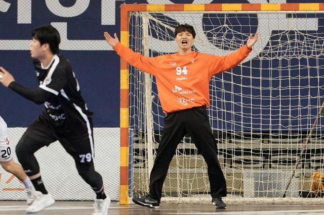 SK호크스 지형진