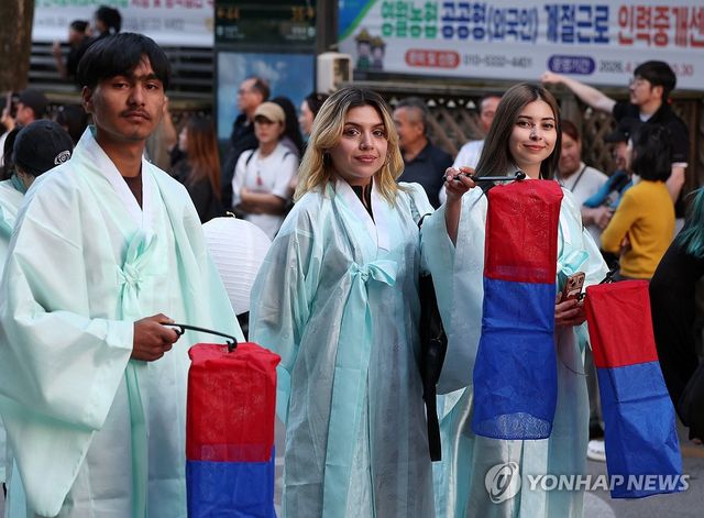 단종 마지막 함께하는 외국인들