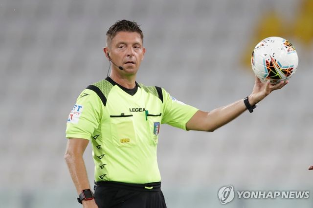 이탈리아 프로축구 잔루카 로키 심판위원장