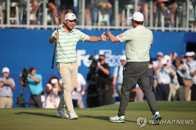 피츠패트릭 형제의 우승 순간 