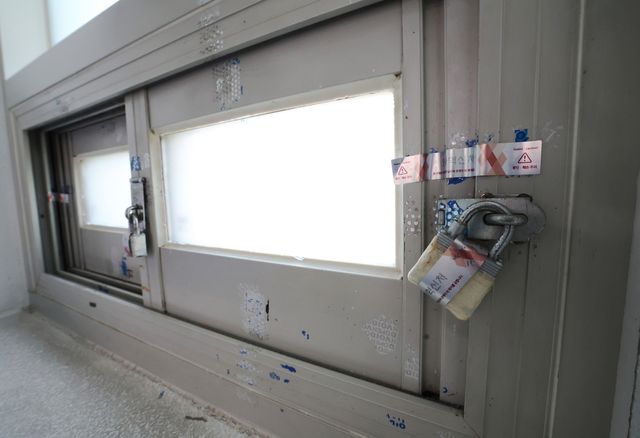 국가고시센터 창문 보안시설