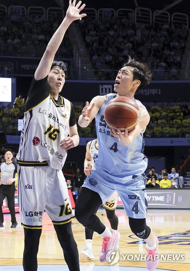 득점하는 이재도