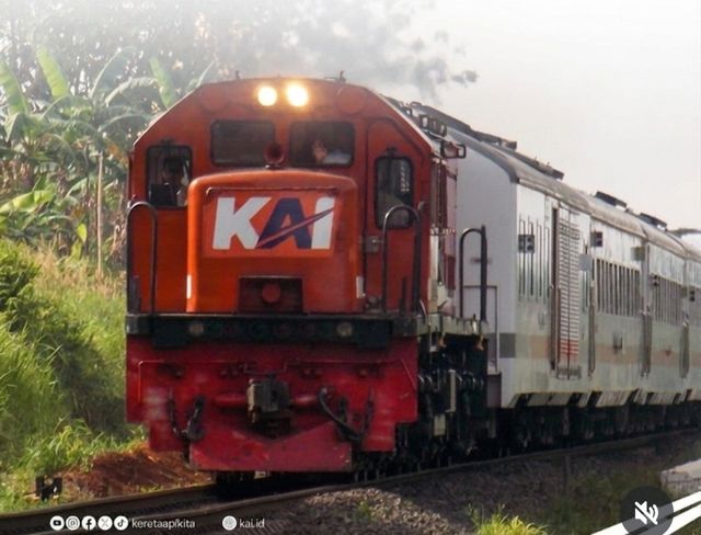 인도네시아 철도. 사고와 직접 연관 없음.