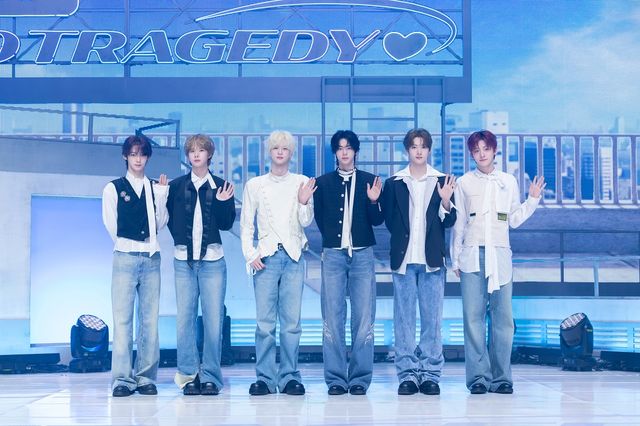 그룹 투어스(TWS)