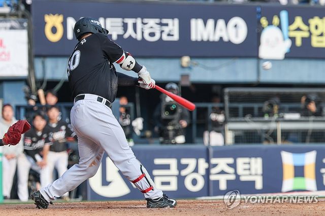 김현수 적시타로 다시 앞서나가는 kt