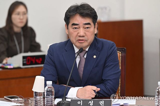 발언하는 이성권 정보위 야당 간사