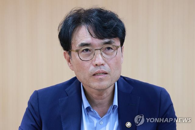 권창준 고용노동부 차관