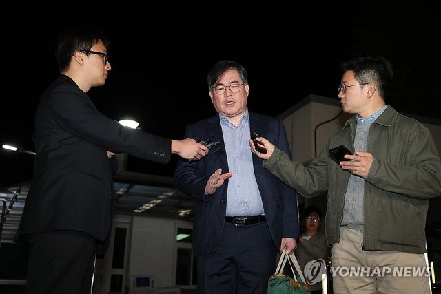 '구속 기한 만료' 석방 후 질문에 답하는 유동규