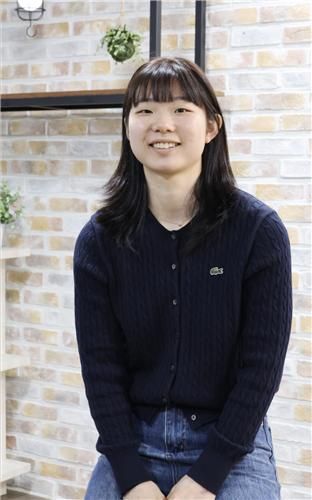 인터뷰하는 허예은