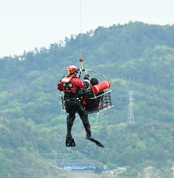 항공 구조 훈련
