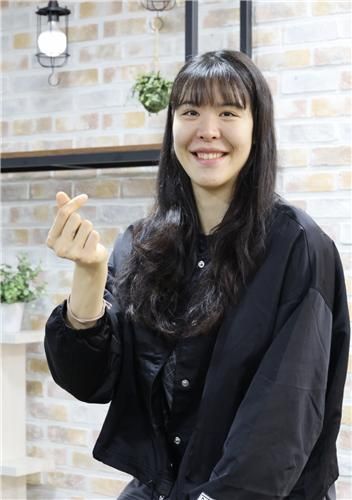 인터뷰하는 박지수