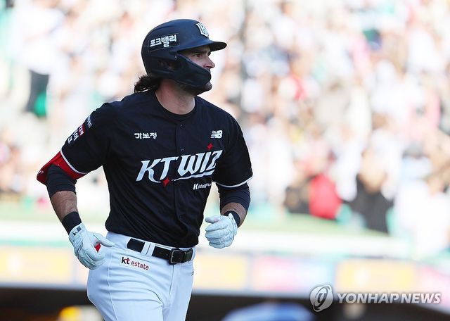 힐리어드 3점포