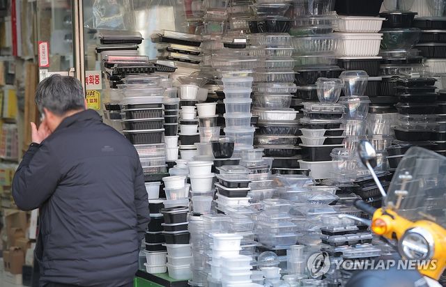 플라스틱 용기 가격 상승