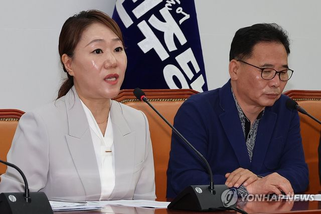 강혜경씨와 김태열 전 미래한국연구소장