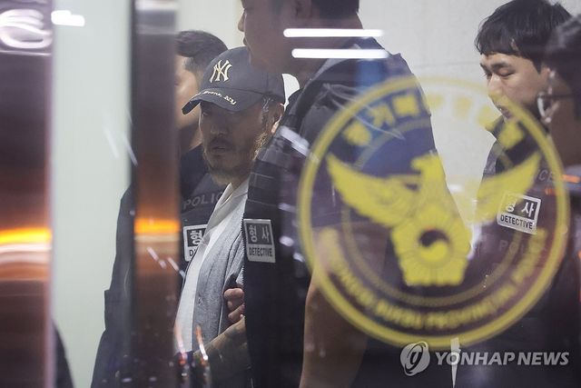 경찰청으로 압송된 '필리핀 마약왕' 박왕열