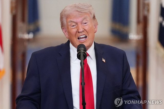 이란을 석기시대로 돌려보내겠다고 협박한 도널드 트럼프 미국 대통령 [로이터 연합뉴스. 재판매 및 DB 금지]