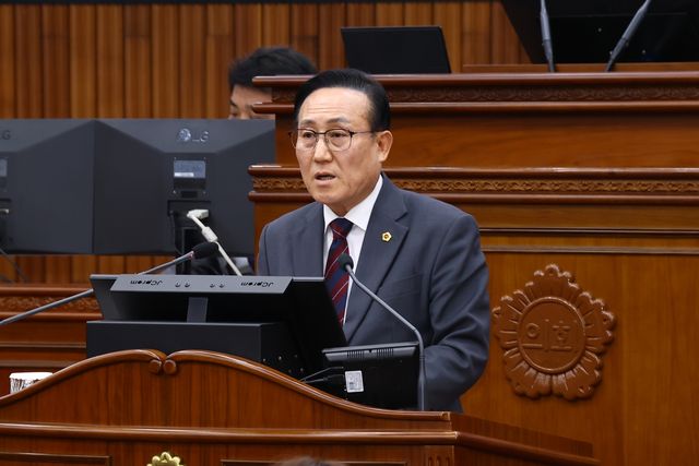 5분 자유발언 하는 김희철 도의원