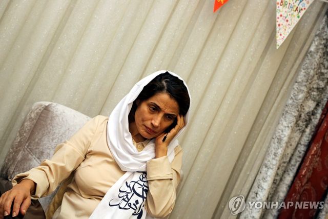 이란의 인권 변호사 나스린 소투데