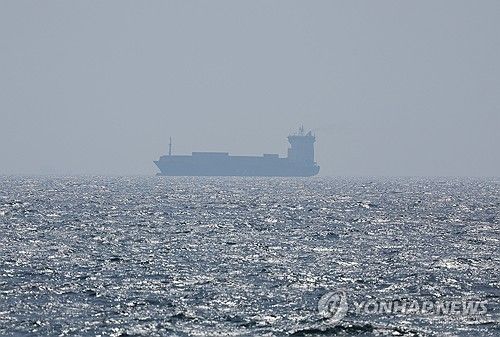 호르무즈 해협의 선박