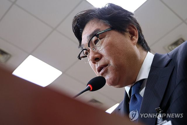 '조작기소 국정특위' 종합 청문회 출석한 김성태