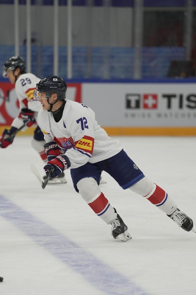 중국전 2골을 넣은 김건우