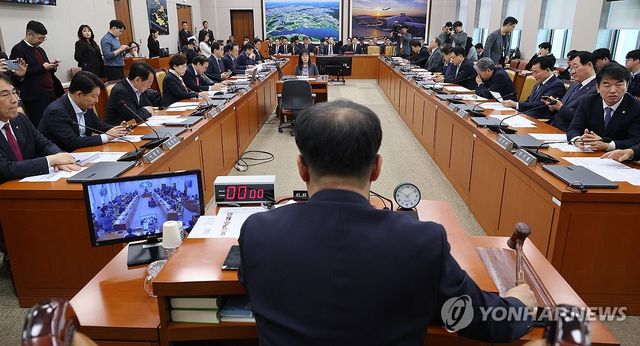 국토교통위 전체회의