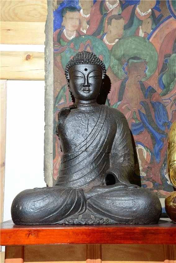 '임실 진구사지 철조여래좌상'