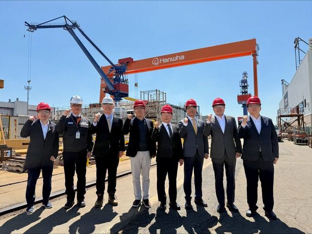 美필리조선소 방문한 권대영 금융위원회 부위원장