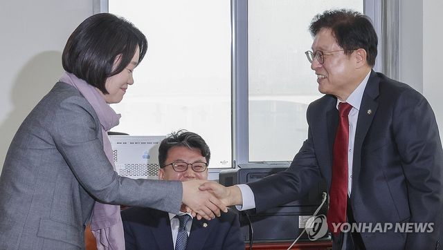 '전쟁 추경' 협의 시작