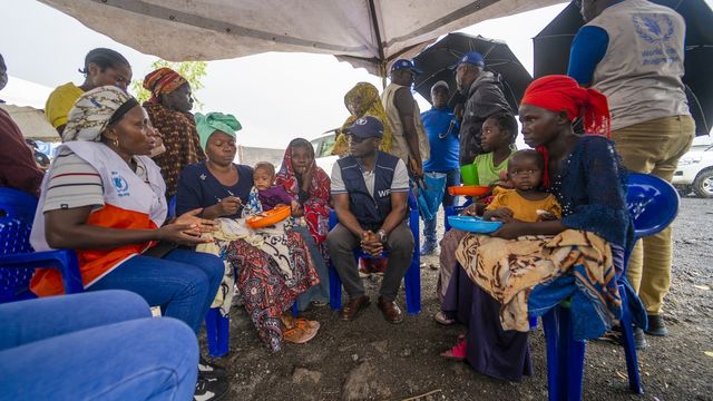 DR콩고 고마시 국내실향민 캠프 찾은 에릭 퍼디슨 WFP 본부장