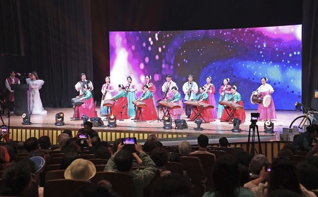 중국동포 단체 문화예술 공연