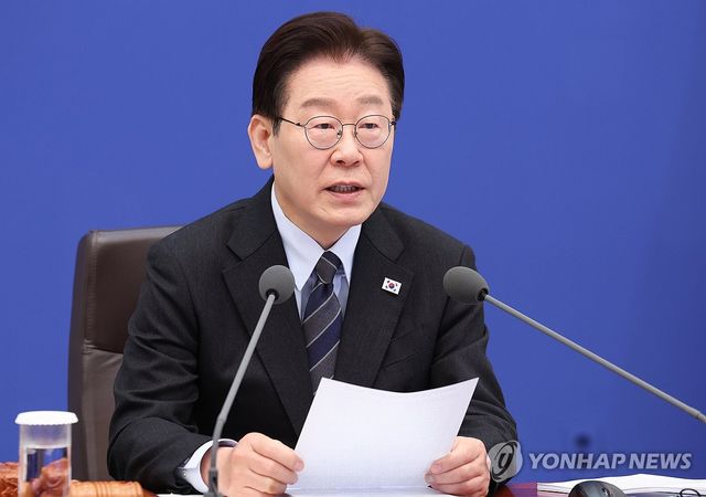 이재명 대통령, 국무회의 겸 비상경제점검회의 발언