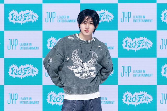 그룹 킥플립 멤버 계훈