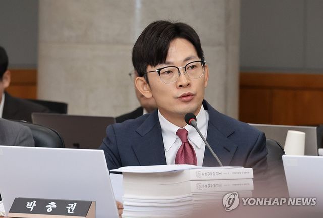 질의하는 국민의힘 박충권 의원