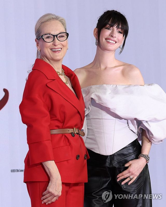 20년 만에 후속작 찍은 메릴 스트리프·앤 해서웨이