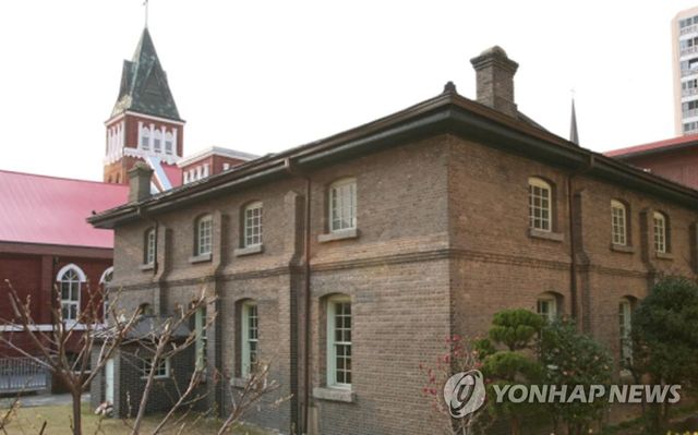 오웬 기념각과 양림동 교회