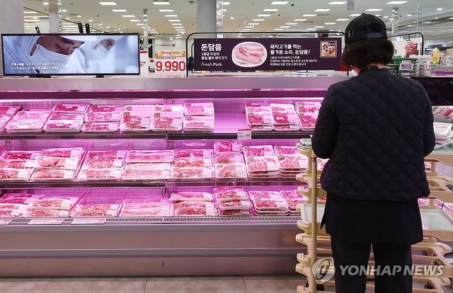 돼지고기 가격 1년 전보다 10% 넘게 상승