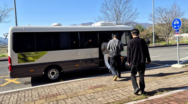 함안군 차량 2부제 대응 통근버스